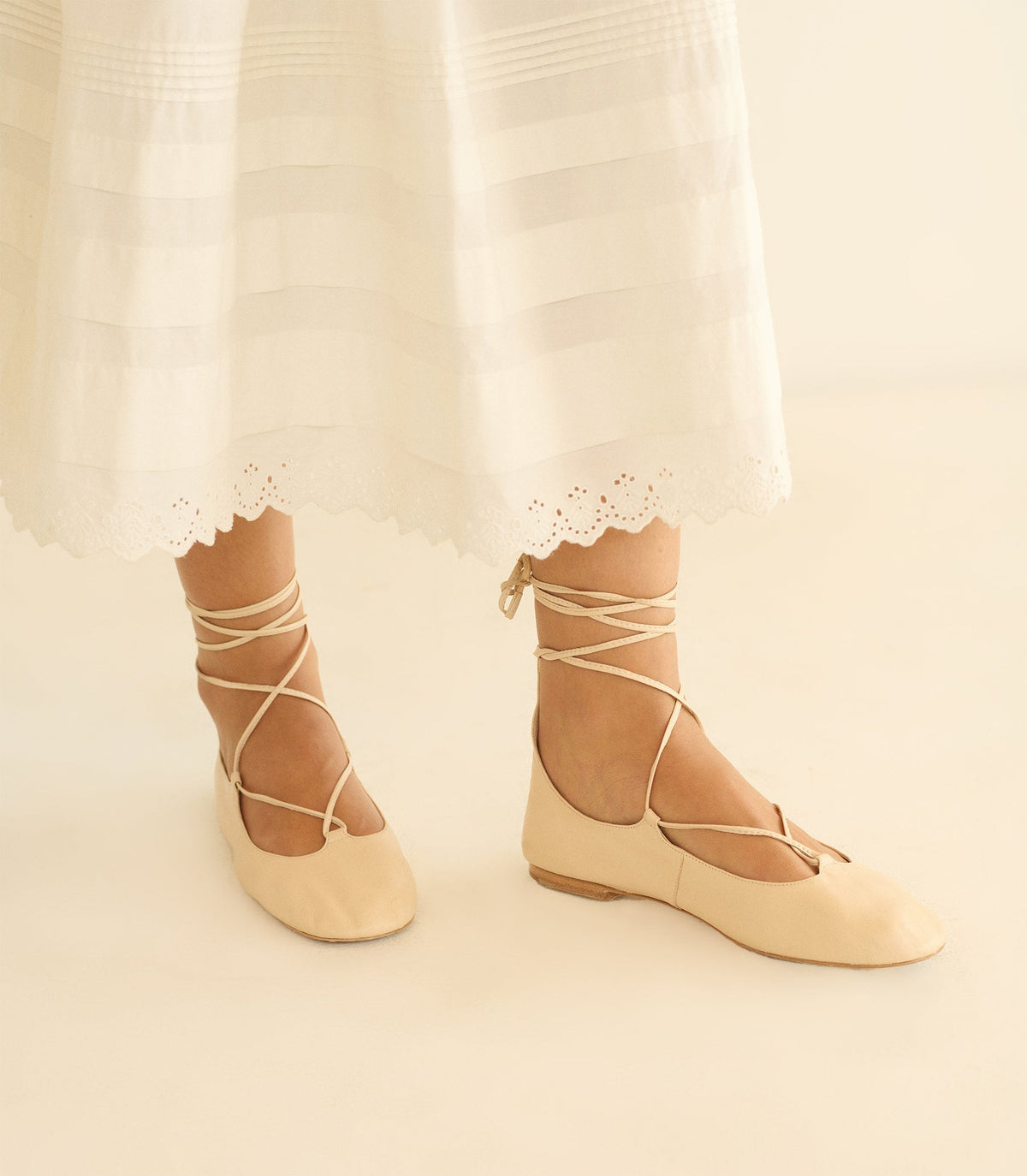 Alora Tie Flat -- Nude Nappa
