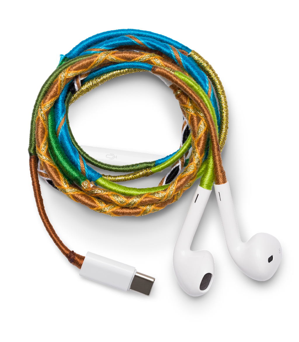 Le Pom Pom & Dôen Headphones -- Cadiz Collage