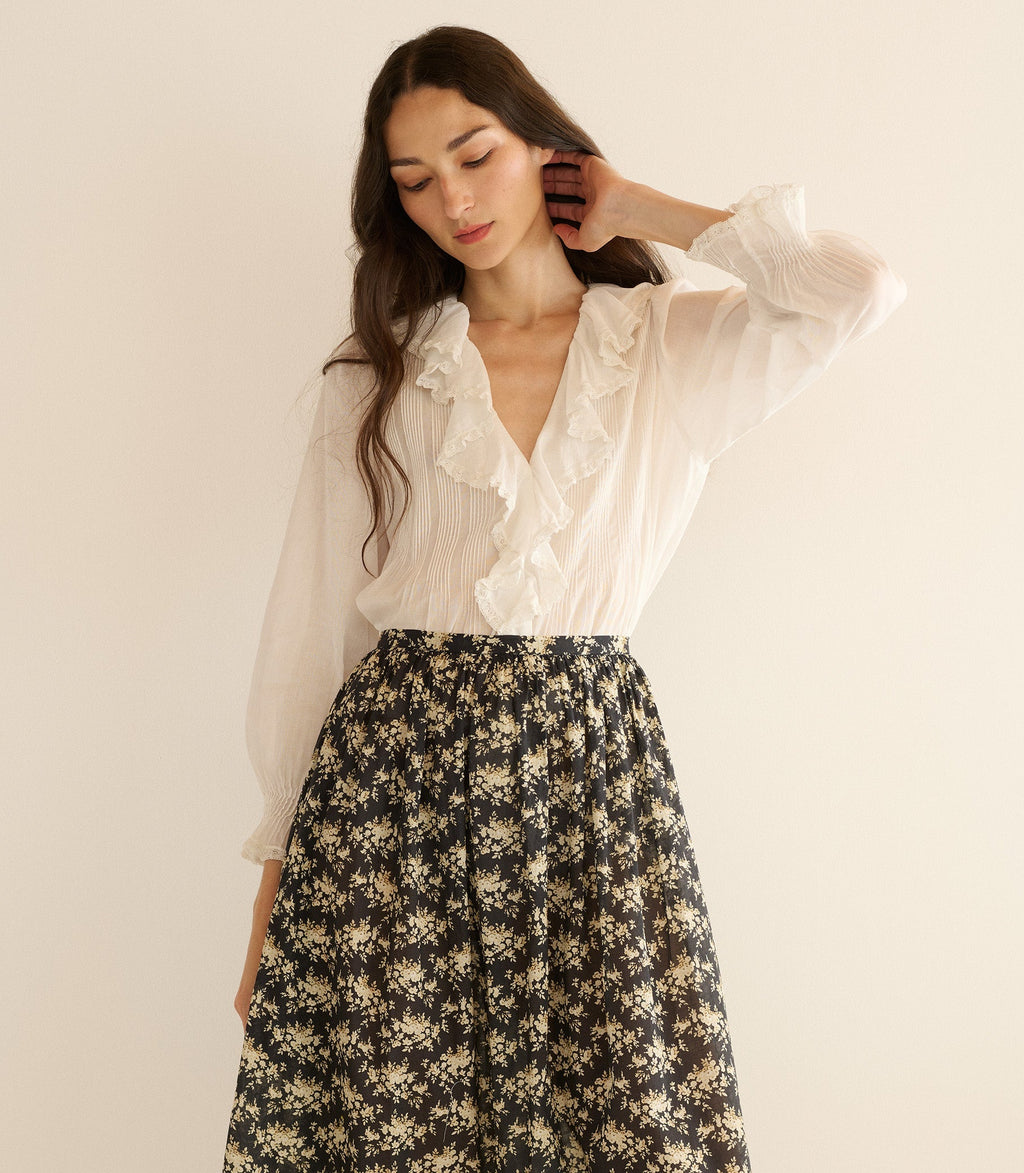 Marcie Skirt -- Noir Rosier Floral