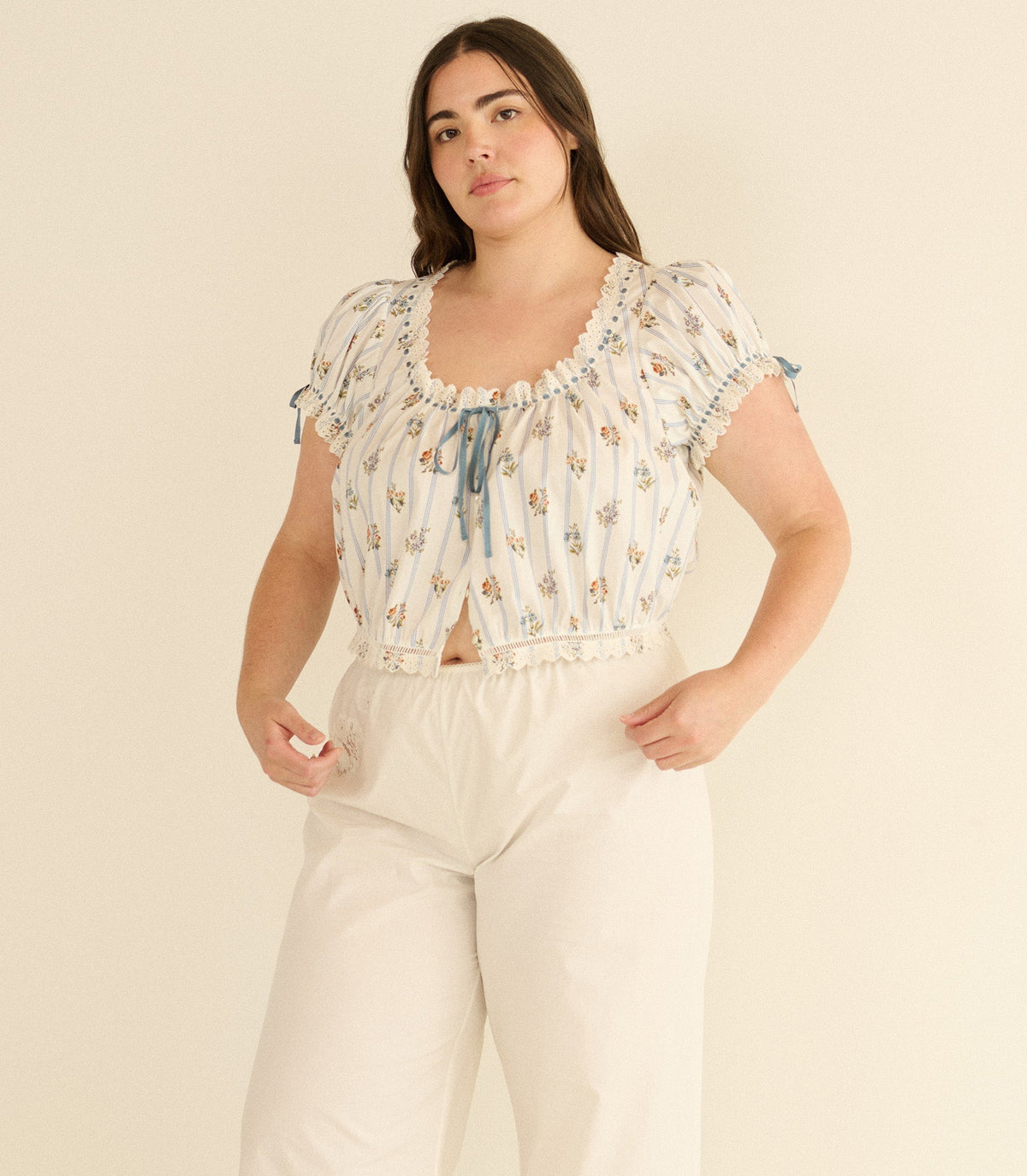 Nera Top -- Fleurs De Bordeaux