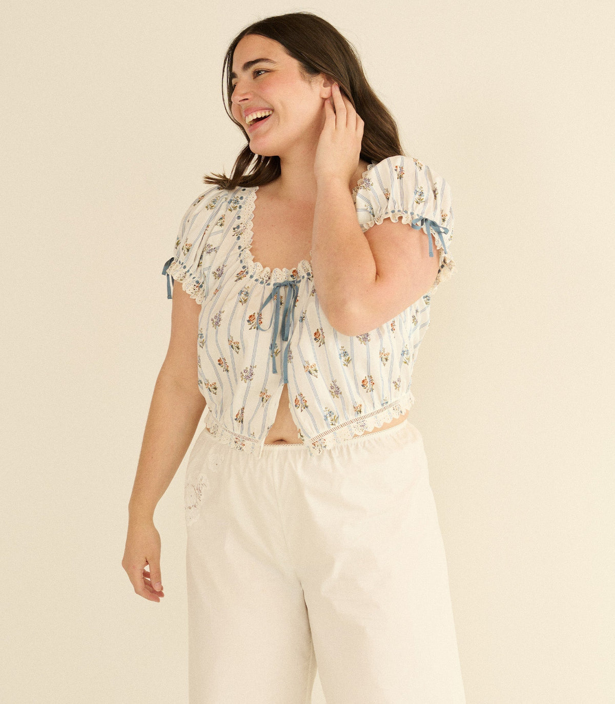 Nera Top -- Fleurs De Bordeaux