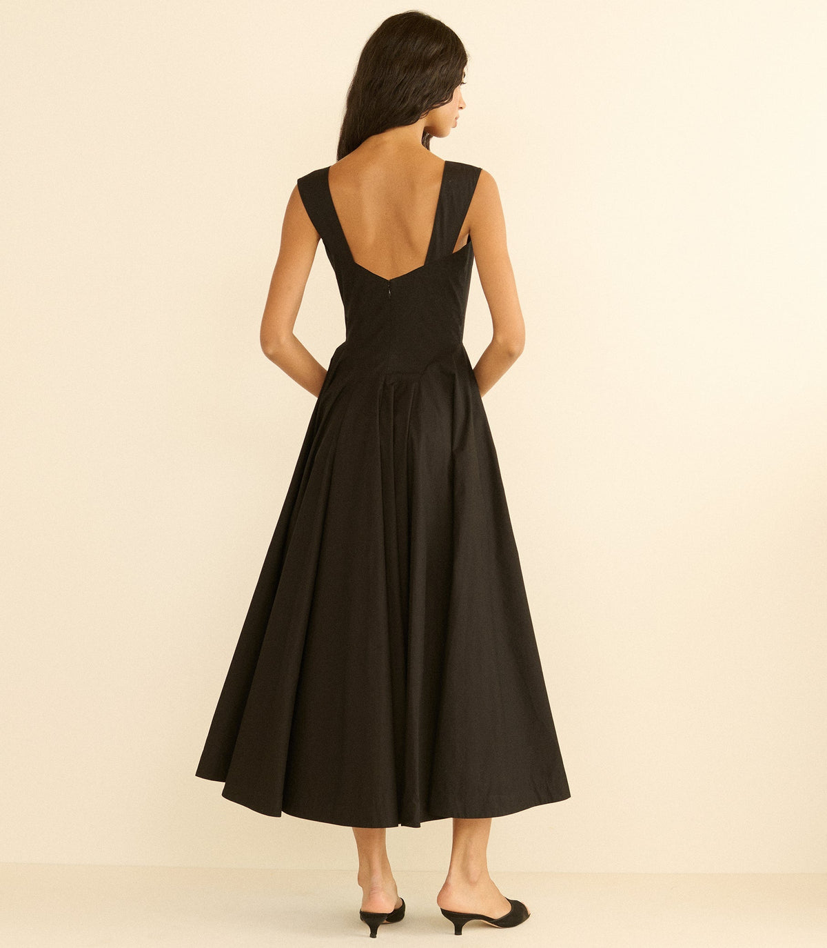 Rivière Dress -- Black